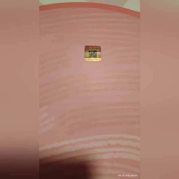 Baby Three 1000%(24"H×12"L) Retails over 450$ - Picture 4 of 5